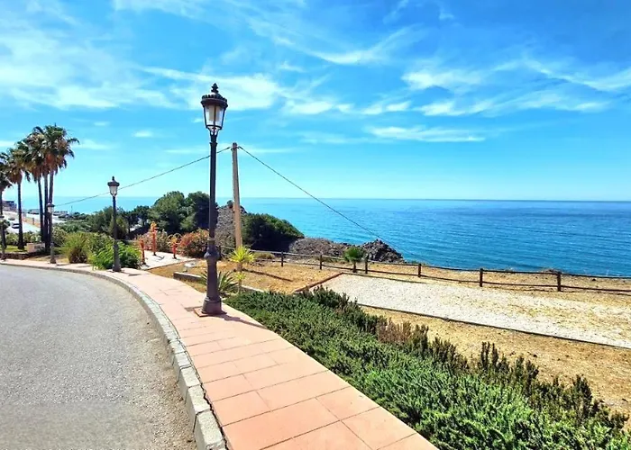 Tamango Hill Silhouse *