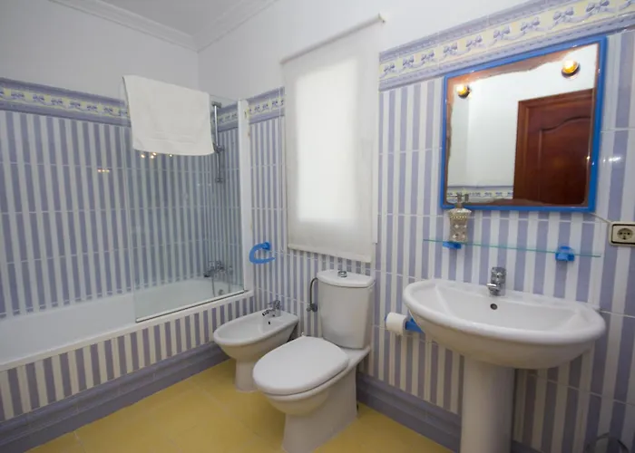 Tamango Hill Silhouse Villa Nerja