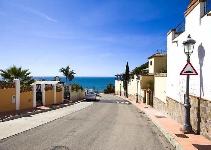 Tamango Hill Silhouse Nerja